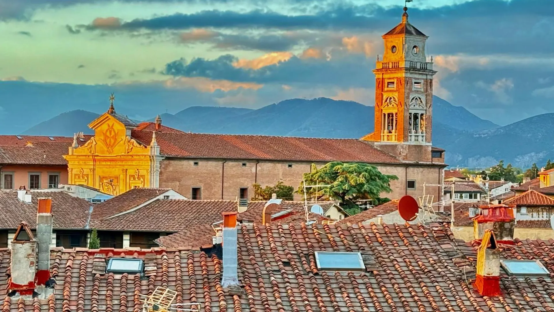 Apartmán Vista - Vivi La Storia In Prima Fila Pisa Itálie